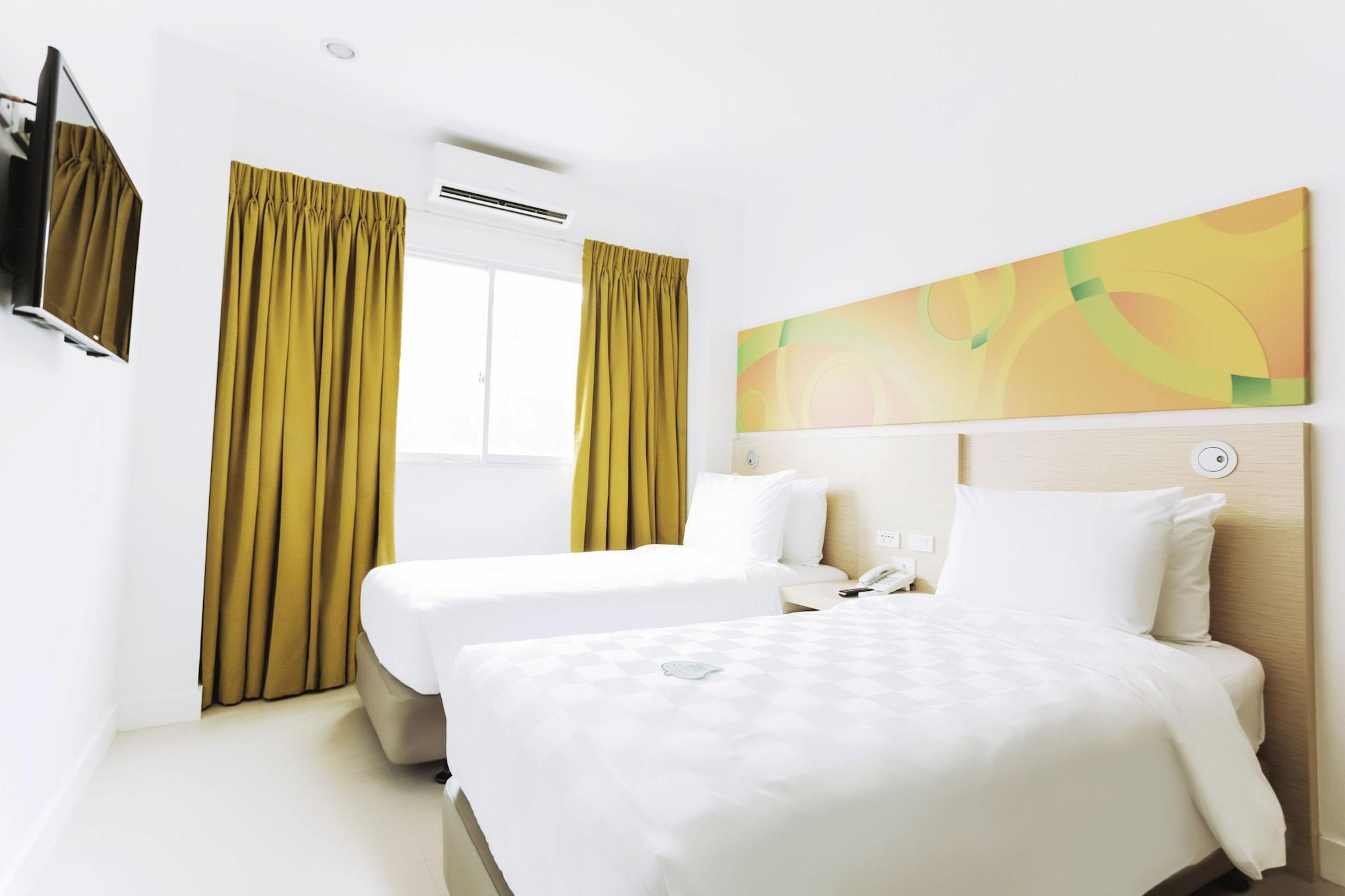 Go Hotels Ermita, Манила Екстериор снимка