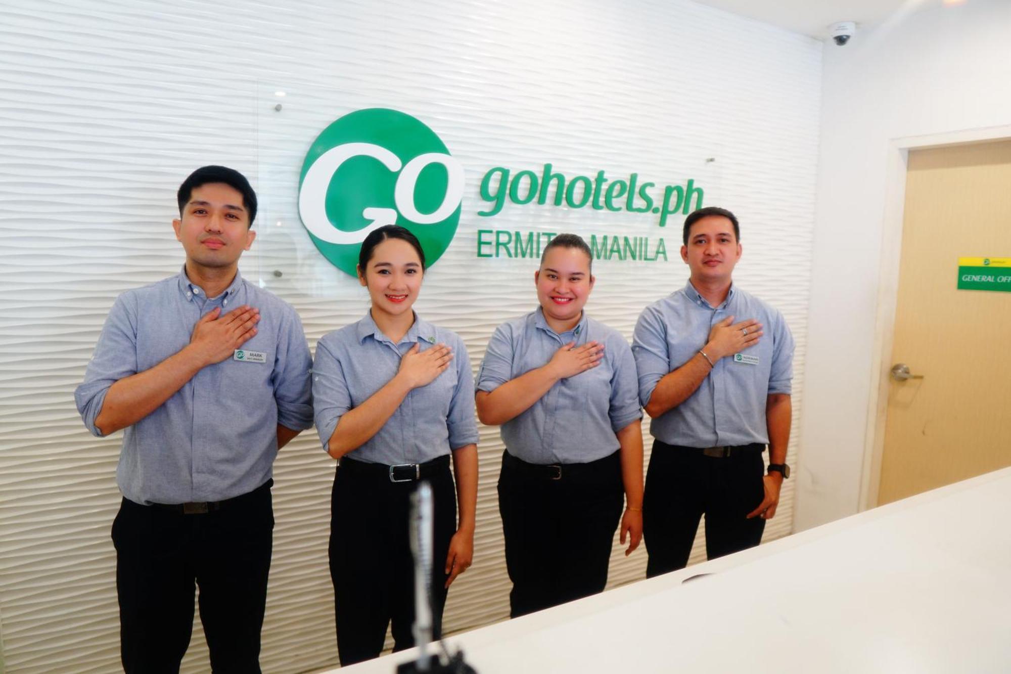 Go Hotels Ermita, Манила Екстериор снимка
