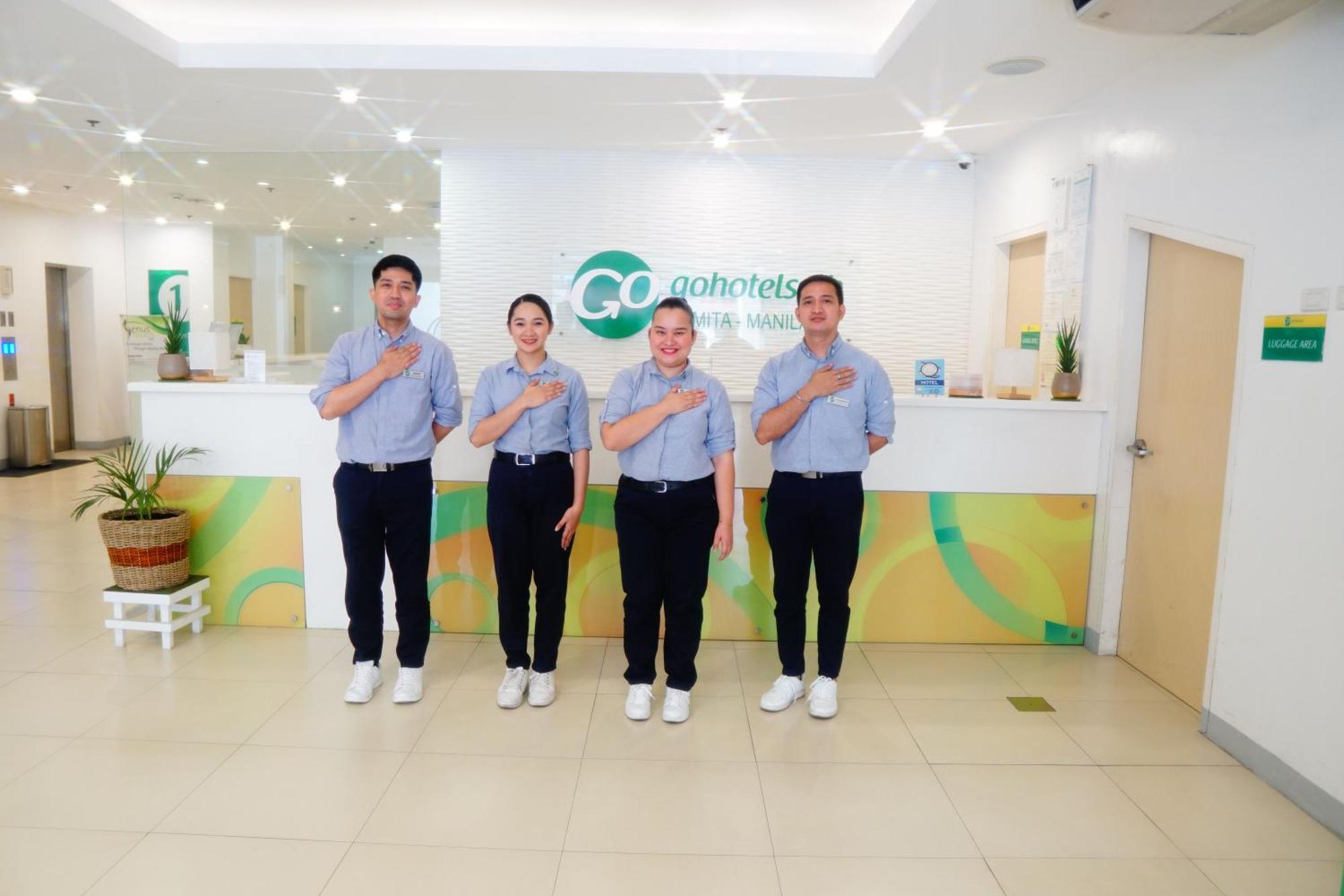 Go Hotels Ermita, Манила Екстериор снимка
